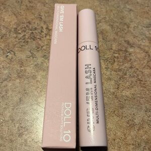 Doll 10 Give 'Em Lash Mascara — Black NIB